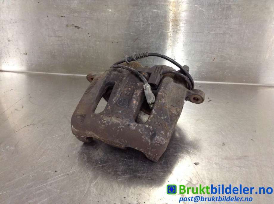 Bremsecaliper høyre foran til Mercedes Vito/Viano 2004-2010 (Fase 1) (W639) (W639) (MERCEDES|A 639 420 05 83|)