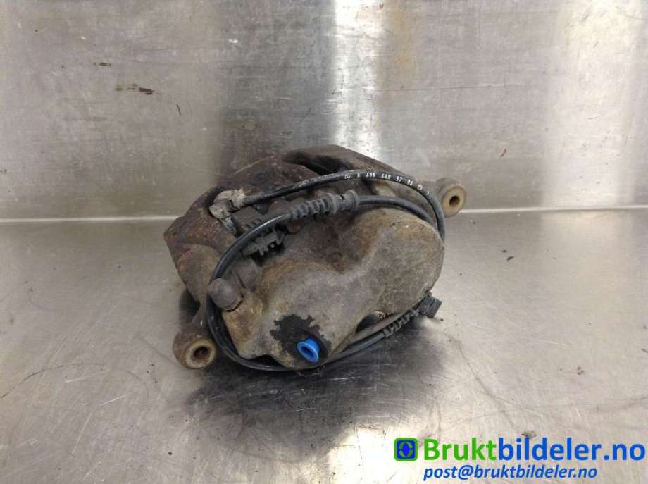 Bremsecaliper høyre foran til Mercedes Vito/Viano 2004-2010 (Fase 1) (W639) (W639) (MERCEDES|A 639 420 05 83|)