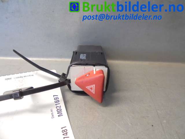 Bryter nødblink til VW Passat, 2005-2010 (B6) (B6) (VOLKSWAGEN|3C0 953 509)