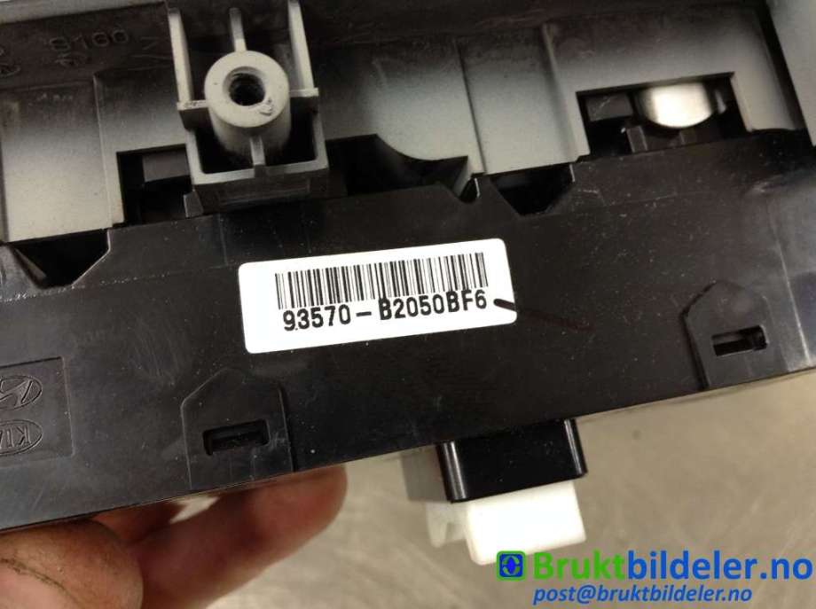 Bryter ruteheis til Kia Soul 2014-2019 (Type II)  (KIA|93570-B2050BF6|)
