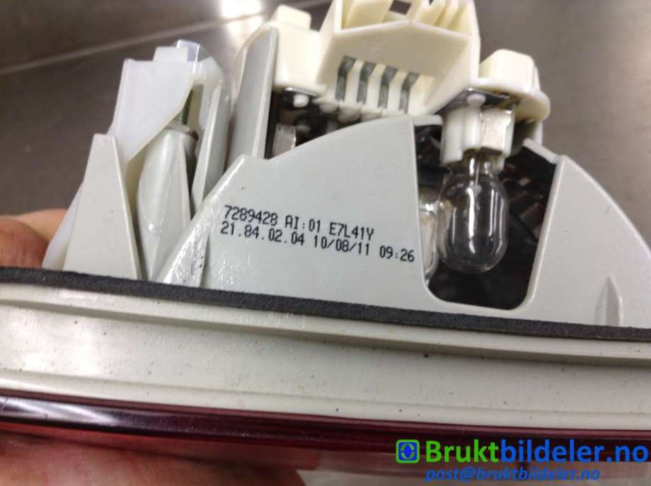 Baklykt høyre indre til BMW 3-Serie 2005-2011 (E90/E91/E92/E93) (E90/E91/E92/E93) (BMW|7 289 428|)