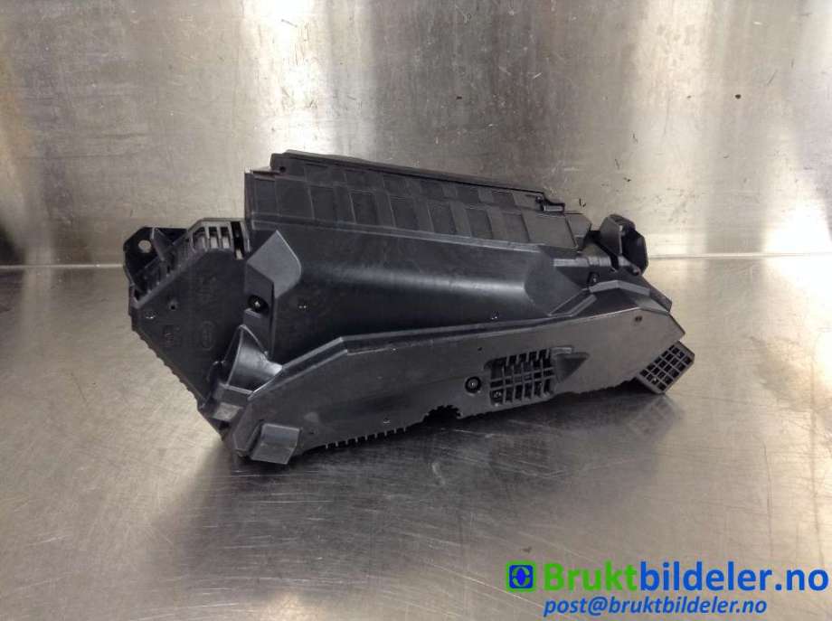 Instrumentpanel til Jaguar XE 2015-->> (JAGUAR|T2H6955|GX6319G468BE|GX6319G468BC)