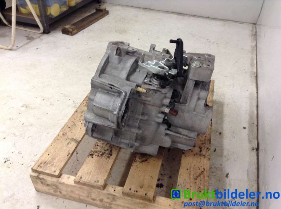 Girkasse manuell 6-trinn til VW Caddy 2020-->> (Type IV)  (VOLKSWAGEN|02Q 300 058 F|UMB|)
