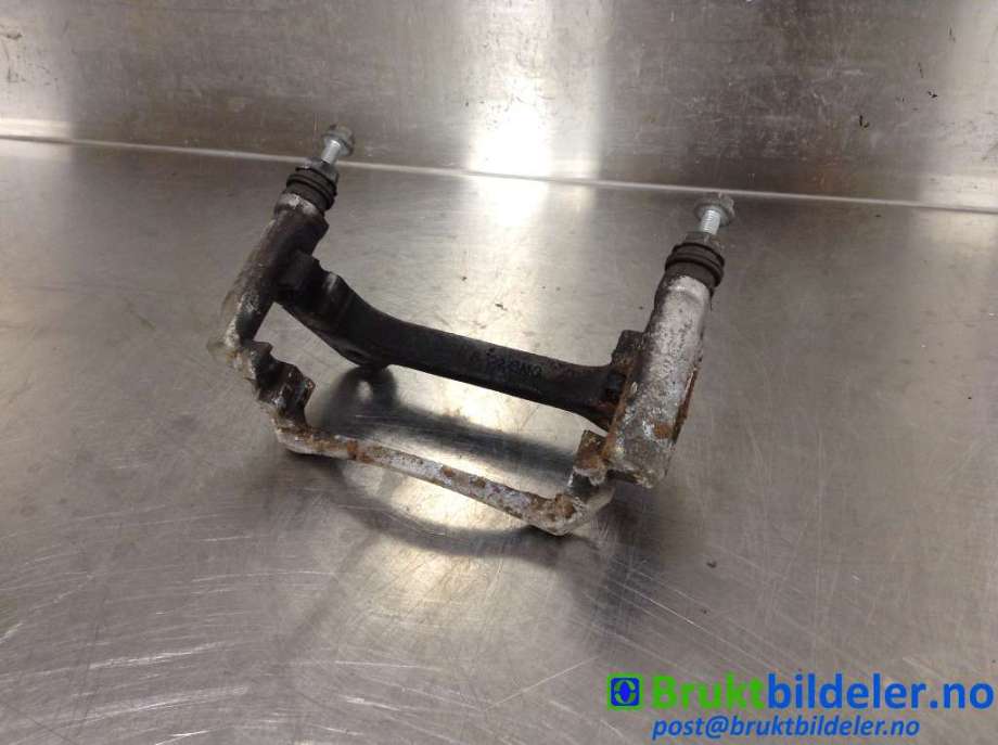 Bremsecaliper brakett til VW Caddy, 2020-->> (Type IV)  (VOLKSWAGEN|8V0 615 126 A)