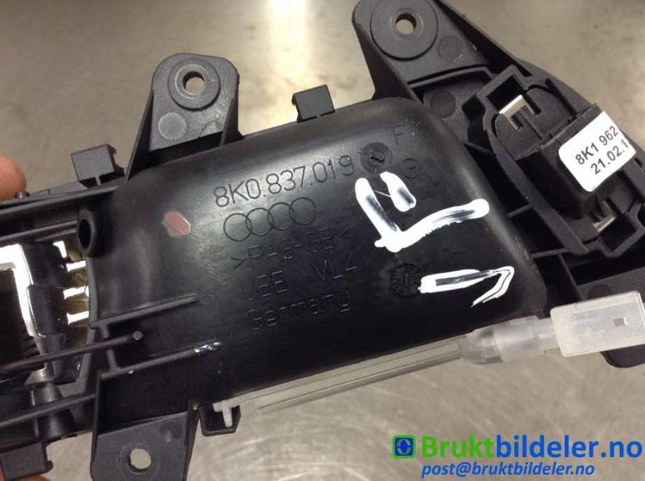 Dørhåndtak inv venstre til Audi A4 2007-2014 (Type IV) (B8) (B8) (AUDI|8K0 837 019 G|)