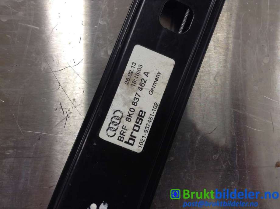 Ruteheis til Audi A4 2007-2014 (Type IV) (B8) (B8) (AUDI|8K0 837 462 A|)