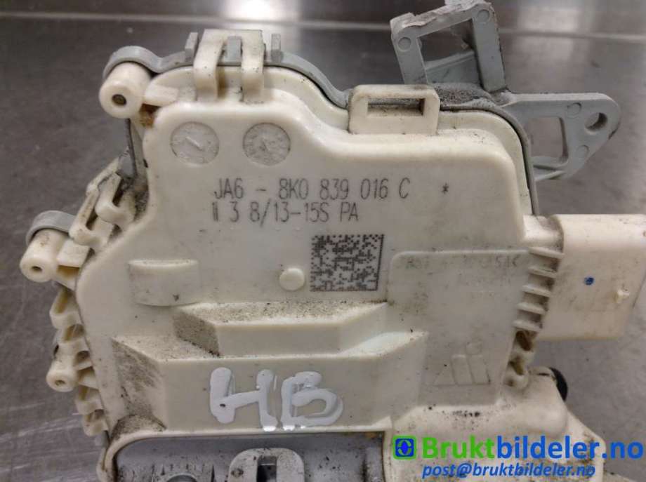 Låsekasse høyre bak til Audi A4 2007-2014 (Type IV) (B8) (B8) (AUDI|8K0 839 016 C|)