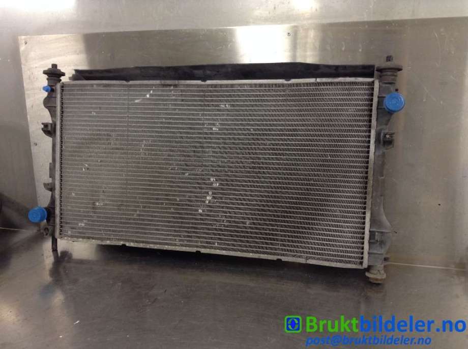 Radiator (manuell gir) til Ford Transit 2000-2005  (FORD|ME1C1H-8005-JE|YC1H-8K161-BB|YC1H-8054-BB)
