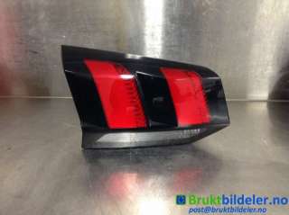 Baklykt venstre indre til Peugeot 5008,   (PEUGEOT|9811027880|81580101)