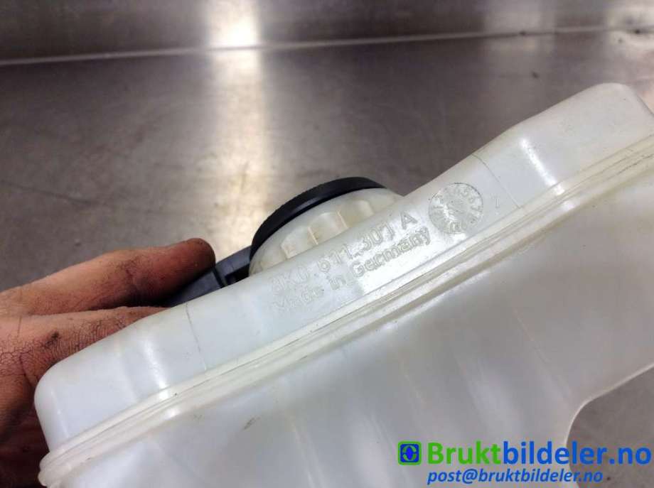 Bremsepumpe hoved til Audi A4 2007-2014 (Type IV) (B8) (B8) (AUDI|4G2 611 021|8K0 611 301 A|4G2 611 021 C)