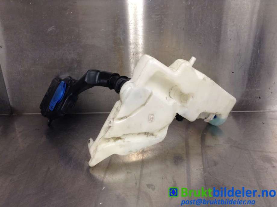 Spylertank til Audi A4, 2007-2014 (Type IV) (B8) (B8) (AUDI|8T0 955 453 C)