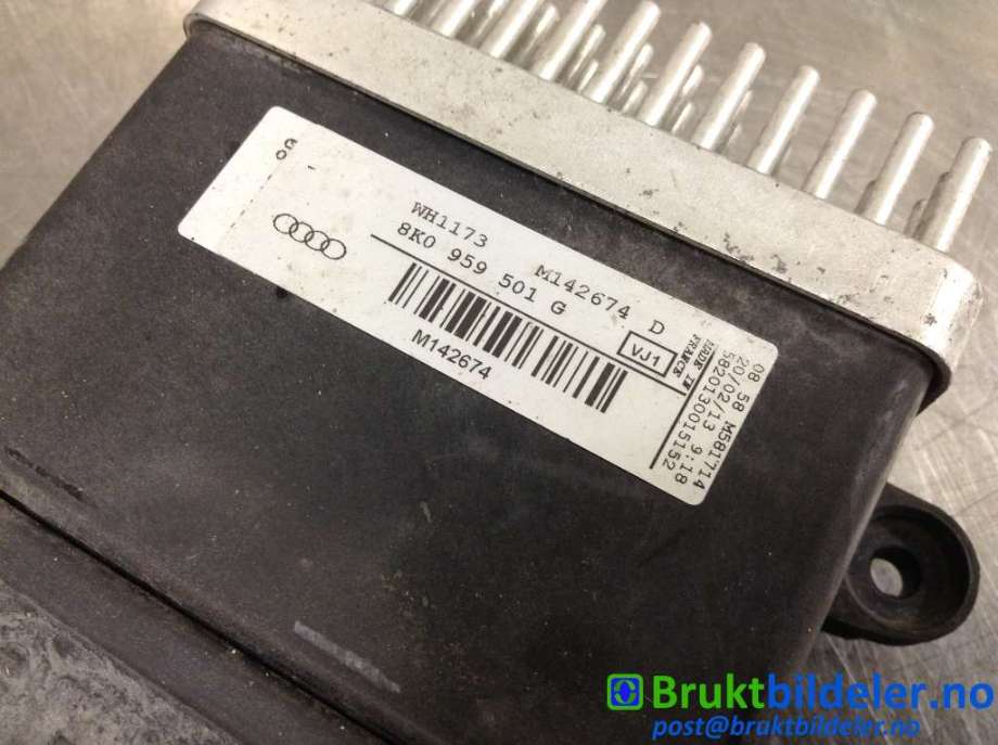 Diverse deler til Audi A4 2007-2014 (Type IV) (B8) (B8) (AUDI|8K0 959 501 G|)