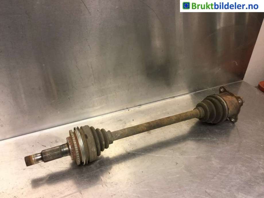 Drivaksel venstre bak til Toyota Hiace 2007-2012 (Fase 3)  (TOYOTA|4234026070|)