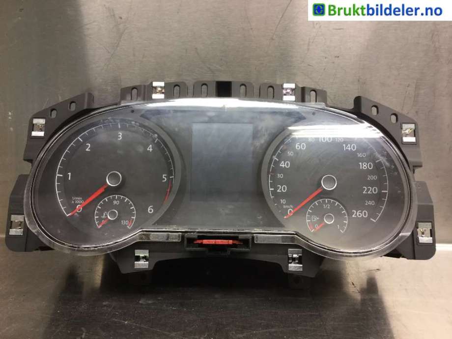 Instrumentpanel til VW Touran 2015-2021 (Type II) (VOLKSWAGEN|5TA 920 741 A|)