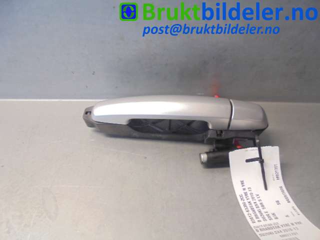 Dørhåndtak utv høyre bak til Suzuki SX4, 2009-2013 (Type I, Fase 2)  (SUZUKI|82812-63J00-ZCC)