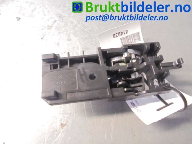 Dørhåndtak inv høyre bak til Suzuki SX4 2009-2013 (Type I, Fase 2)  (SUZUKI|83110-63J20-LF1|)