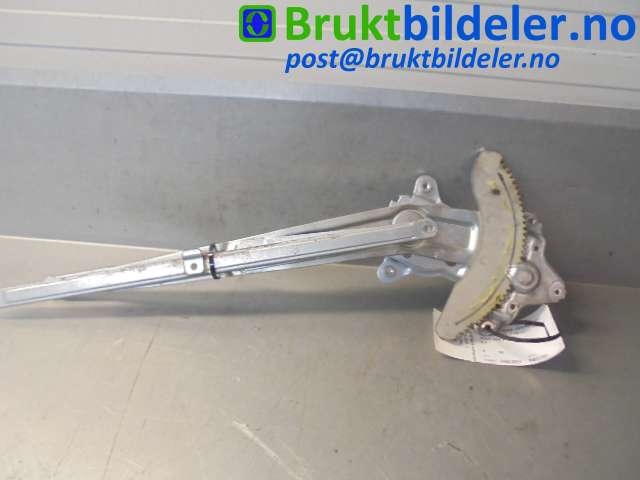 Ruteheis til Suzuki SX4 2009-2013 (Type I, Fase 2)  (SUZUKI|8341079J11|)