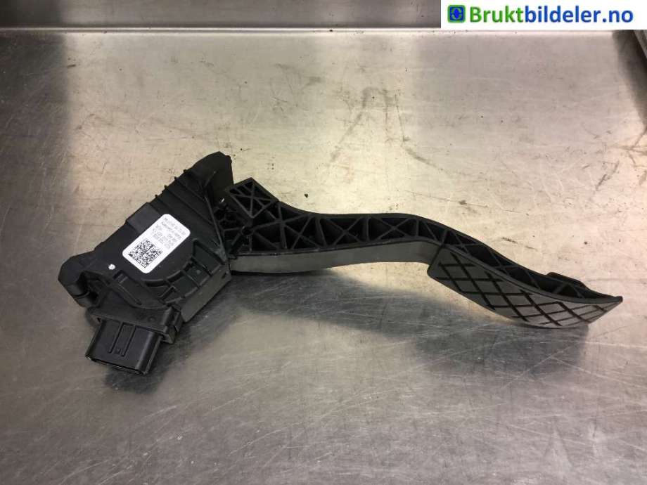 Pedal gass til VW Touran 2015-2021 (Type II)  (VOLKSWAGEN|5Q1 723 503 J|)