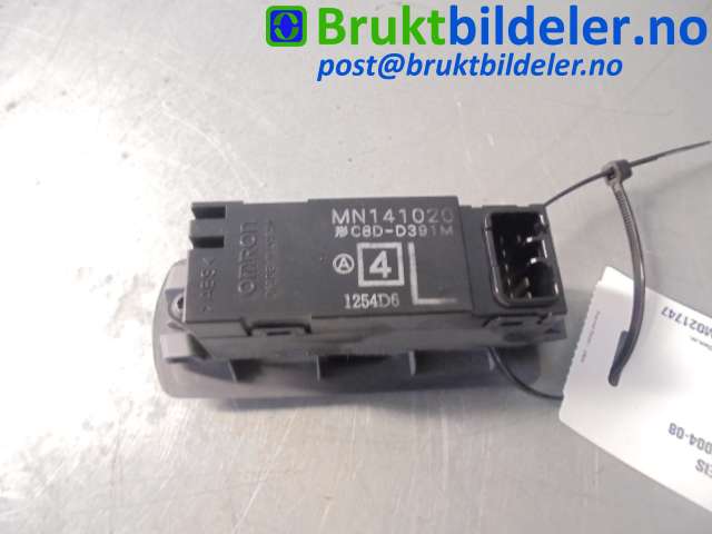 Bryter ruteheis til Mitsubishi Colt 2004-2008 (Type VII, Fase 1)  (MITSUBISHI|MN141020|)