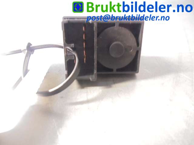 Bryter speil til Mitsubishi Colt 2004-2008 (Type VII, Fase 1) (MITSUBISHI|MN108084|)