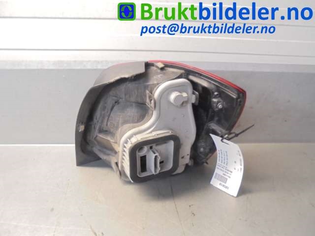 Baklykt venstre til VW Polo, 2009-2014 (Type V, Fase 1)  (VOLKSWAGEN|6R0 945 095 AH)