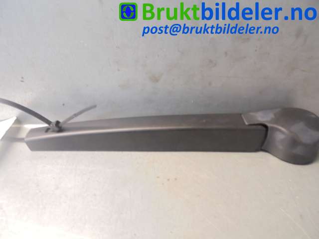 Viskerarm bakrute til VW Polo, 2009-2014 (Type V, Fase 1)  (VOLKSWAGEN|6R6 955 707 B)