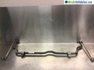 Stabilisatorstag foran til Mercedes A-Klasse,  (W176) (MERCEDES|A 246 320 34 11)