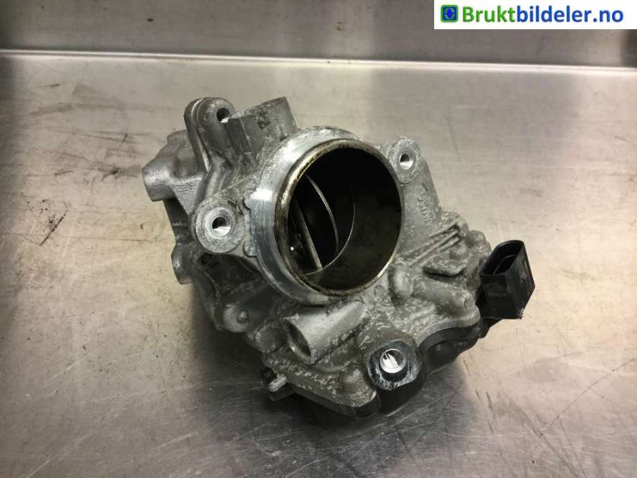 Spjeldhus til VW Touran 2015-2021 (Type II) (VOLKSWAGEN|04L 128 063 AA|)