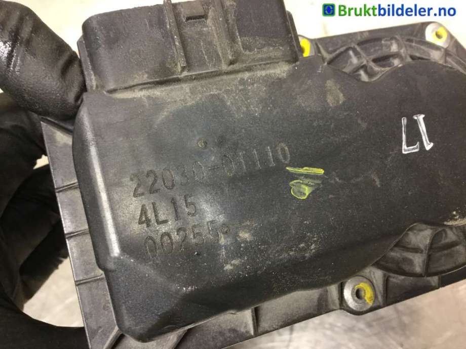 Spjeldhus til Toyota Auris 2015-2019 (Type II, Fase 2)  (TOYOTA|22030-0T110|)