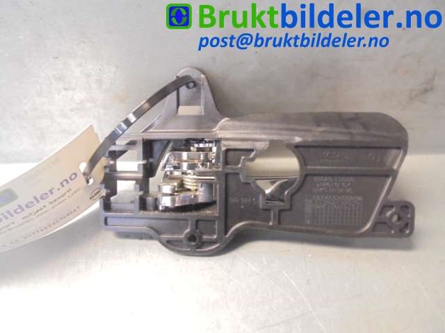 Dørhåndtak inv høyre til Hyundai i30 2007-2012 (Type I)  (HYUNDAI|83623-FD000|)