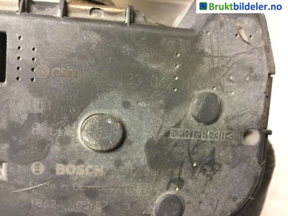 Spjeldhus til Audi A4 2001-2004 (Type II) (B6) (B6) (AUDI|06B 133 062 M|0 280 750 009|)