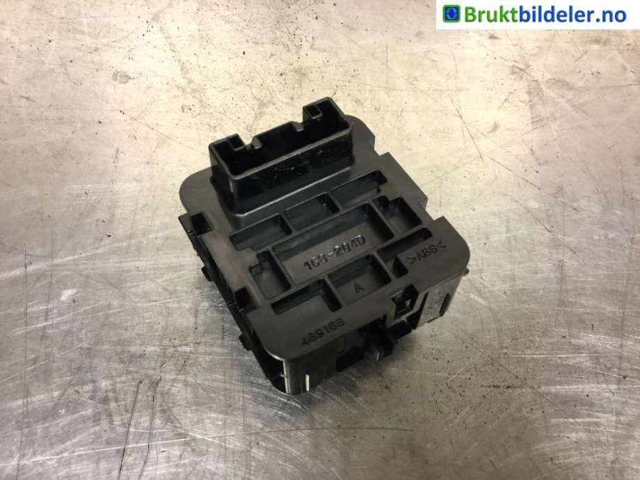 Bryter diverse til Toyota Auris 2015-2019 (Type II, Fase 2)  (TOYOTA|)