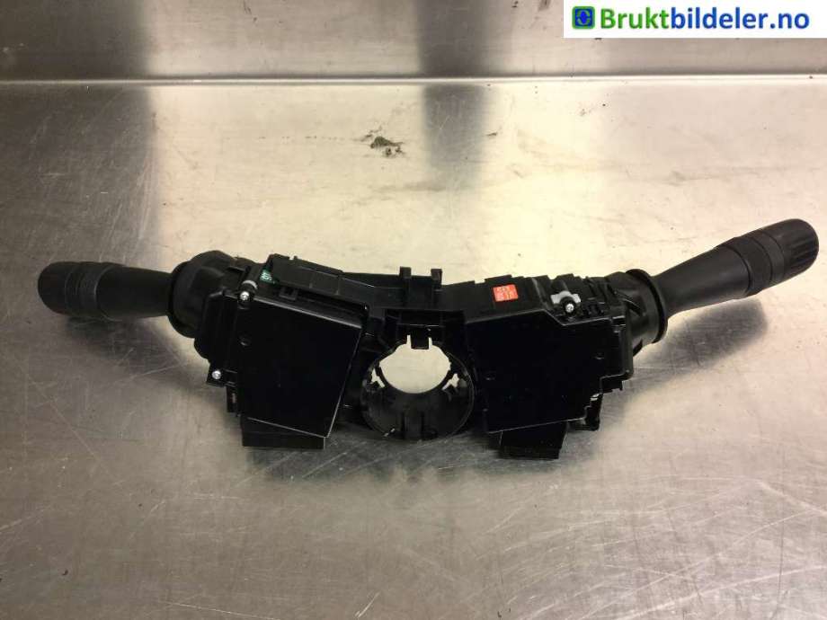 Bryter combi til Toyota Auris 2015-2019 (Type II, Fase 2)  (TOYOTA||0273017F850)