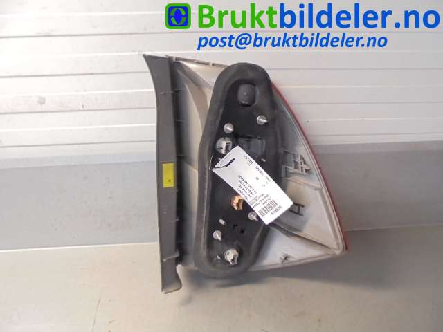 Baklykt høyre til Honda FR-V 2002-2007 (HONDA|33501SJDG01|)