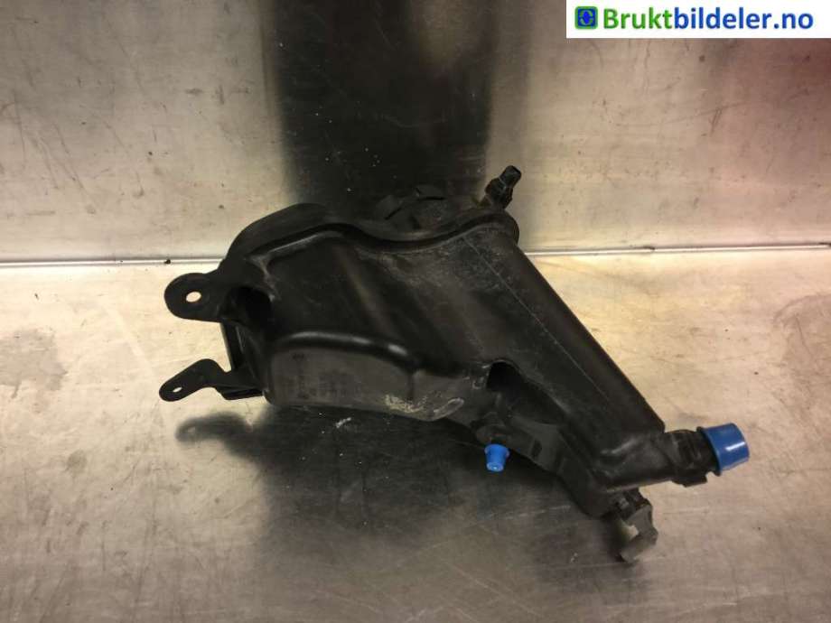 Ekspansjonstank til BMW 3-Serie 2005-2011 (E90/E91/E92/E93) (E90/E91/E92/E93) (BMW|17 13 7 567 462|)