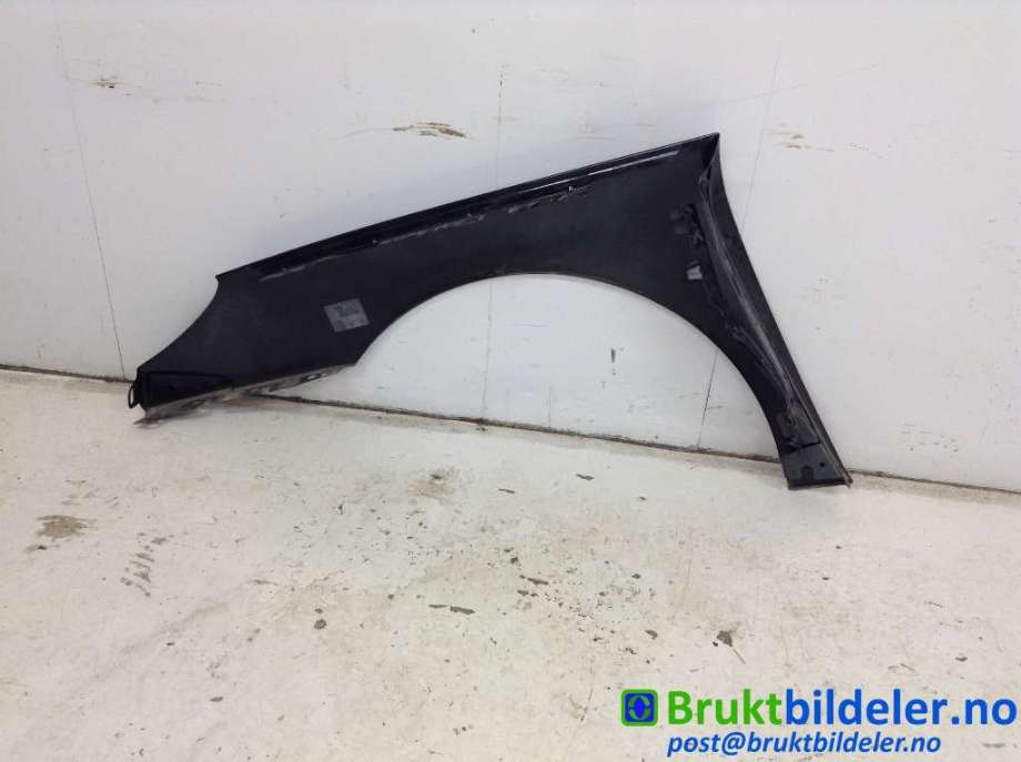 Skjerm høyre foran til Peugeot 407 2004-2010 (PEUGEOT|7841 Q9|)
