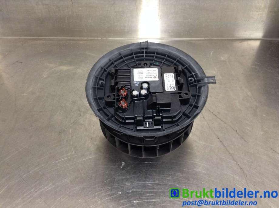 Varmeapparat motor til Mercedes C-Klasse 2014-2018 (Fase 1) (W205) (W205) (MERCEDES||F 011 500 093|0 130 309 001)