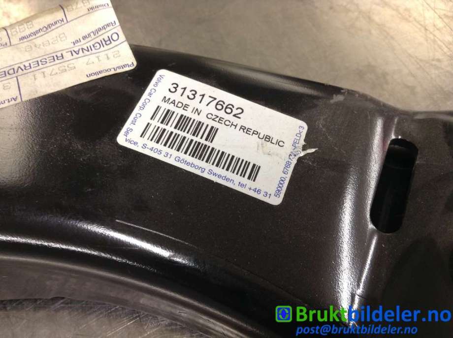 Bærebru høyre foran nedre til Volvo V60/V60 CC 2013-2018 (Type I, Fase 2)  (VOLVO|31317662|)