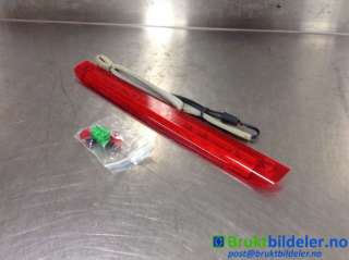 Baklykt bremselys bakrute til Volvo V70, 2000-2004 (Type II, Fase 1)  (VOLVO|8671177|8698702)