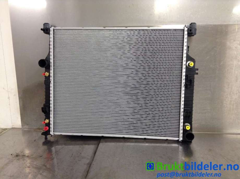 Radiator (automat gir) til Mercedes R-Klasse 2006-2013 (W251) (W251) (MERCEDES|A 251 500 07 03|)