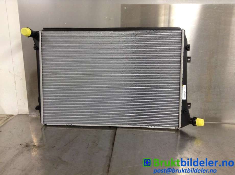 Radiator (automat gir) til Škoda Superb 2008-2015 (Type II)  (SKODA|1K0 121 251 DP|)