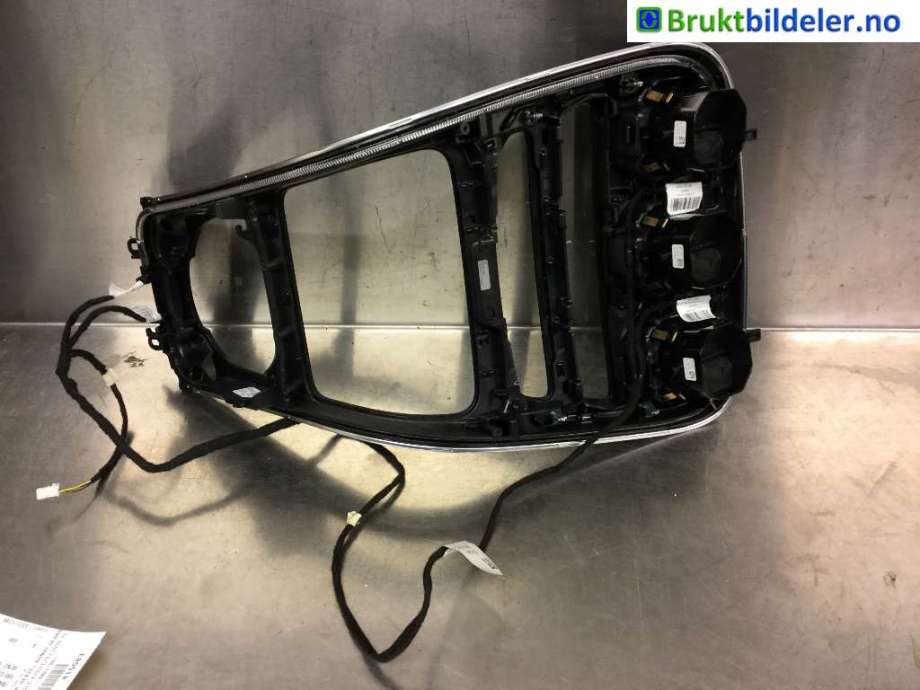 Diverse deler til Mercedes GLC 2015-2022 (X253) (X253) (MERCEDES|A 253 680 36 00|)