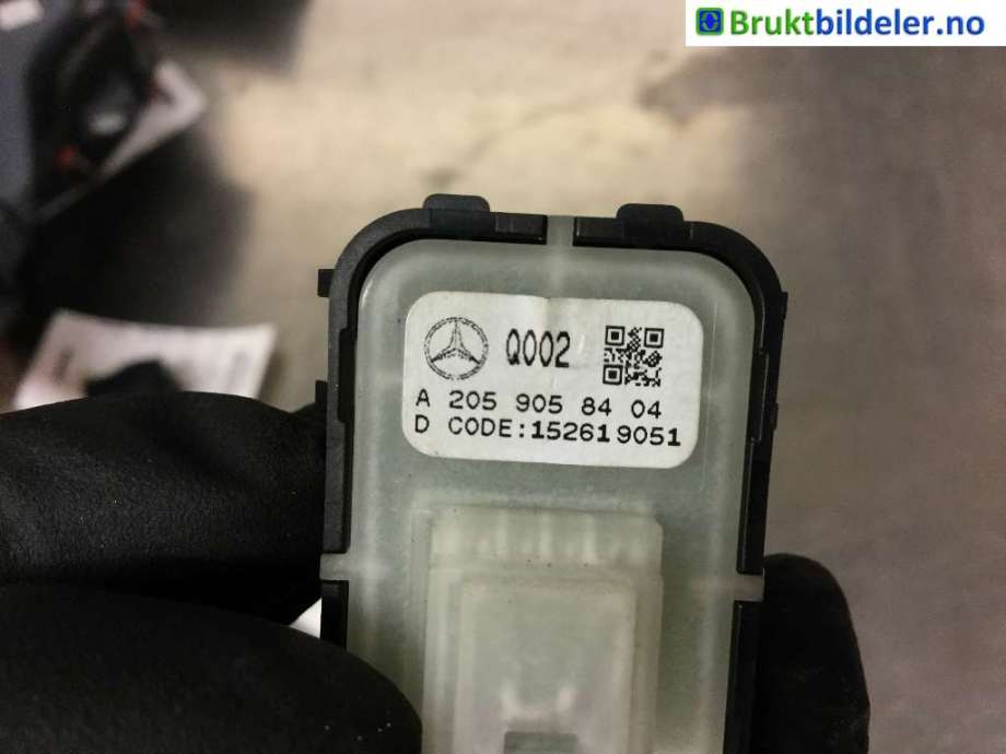Bryter diverse til Mercedes GLC 2015-2022 (X253) (X253) (MERCEDES|A 205 905 84 04|)