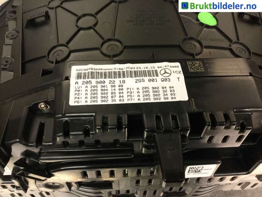 Instrumentpanel til Mercedes GLC 2015-2022 (X253) (X253) (MERCEDES|A 205 900 22 18|)