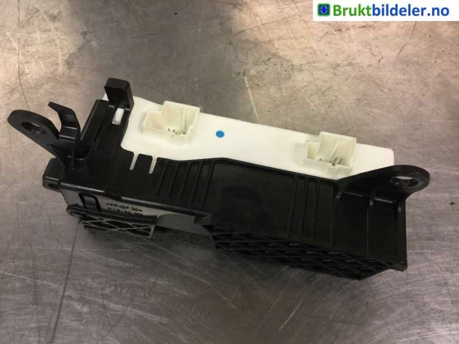 Styreenhet elektrisk bakluke til Mercedes GLC 2015-2022 (X253) (X253) (MERCEDES|A 205 900 72 18|)