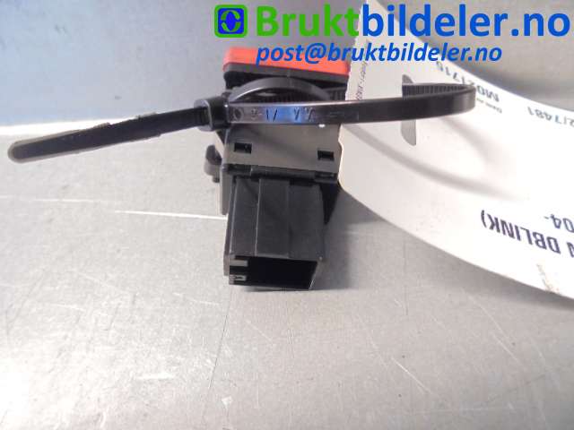 Bryter nødblink til Audi A3 2003-2008 (Type II, Fase 1)  (AUDI|8P0941509|)