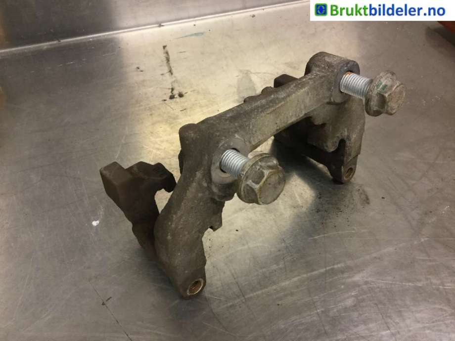 Bremsecaliper brakett til Mercedes GLC 2015-2022 (X253) (X253) (MERCEDES|A 253 423 02 06|)