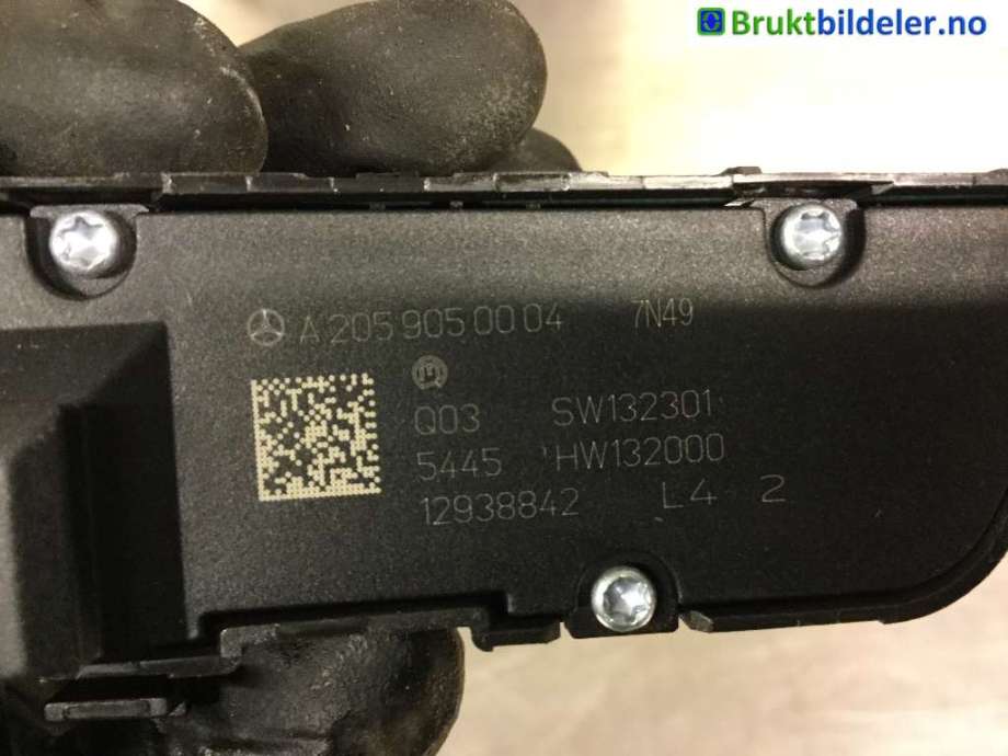 Bryter setevarme til Mercedes GLC 2015-2022 (X253) (X253) (MERCEDES|A 205 905 00 04|)