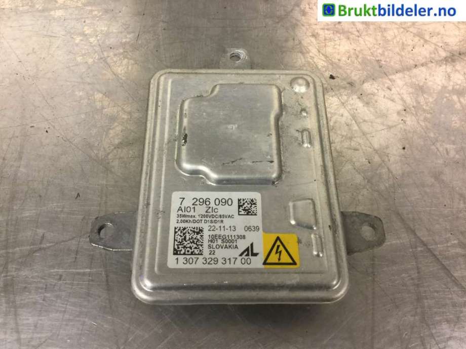 Styreenhet xenon/ballast til BMW 3-Serie, 2012-2018 (F30/F31/F34) (F30/F31/F34) (BMW|7 296 090)