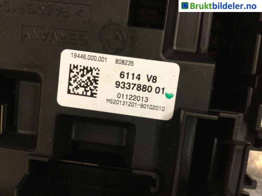 Sikringsboks til BMW 3-Serie 2012-2018 (F30/F31/F34) (F30/F31/F34) (BMW|61 14 9 337 880|)